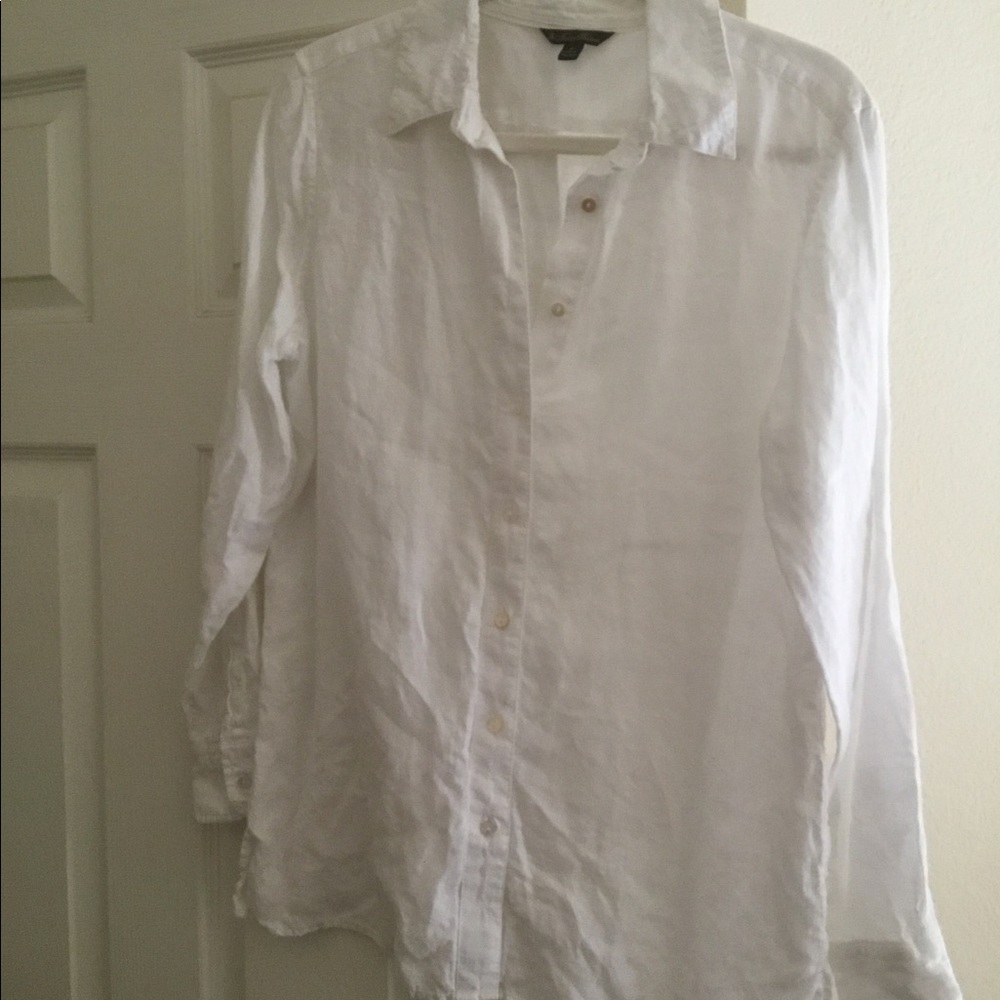 Brooks Brothers Irish Linen Blouse. Size Medium
